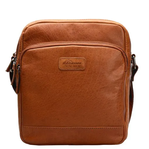 A. Eriksson Eckerö, Ewan reporter bag L