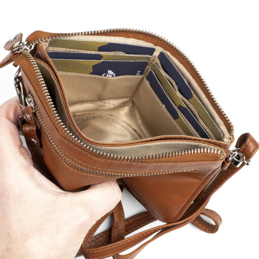 Alternative view of A. Eriksson Högsar, Heli pienlaukku